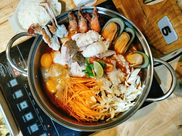 เมนูของร้าน ตัวจะแตก ซีฟู้ด ภูเก็ต