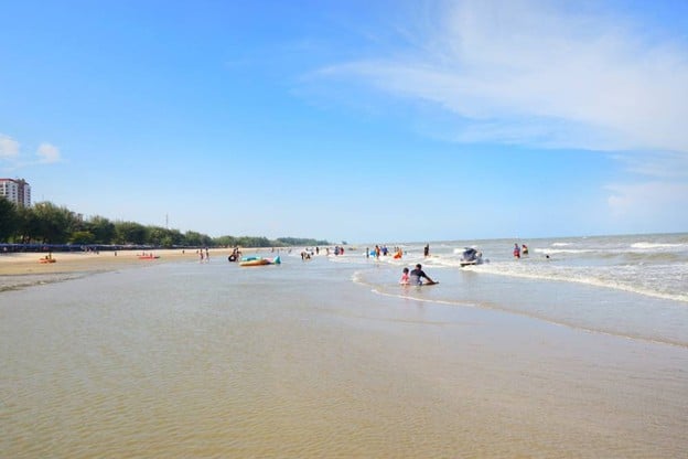 บรรยากาศ หาดชะอำ