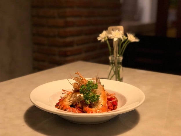 เมนูของร้าน ครัวดอกไม้ขาว สาขาแรก