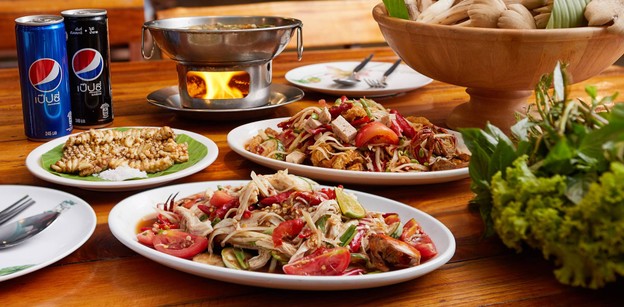 ครกไม้ไทยลาว ลาดปลาเค้า 24