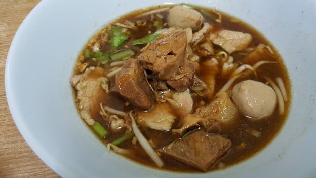 เมนูของร้าน เกตุโอชา ก๋วยเตี๋ยวเนื้อ สวนหลวง