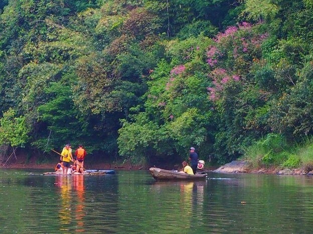 บรรยากาศ จุดล่องแพ แลชายแดน ปากจั่น