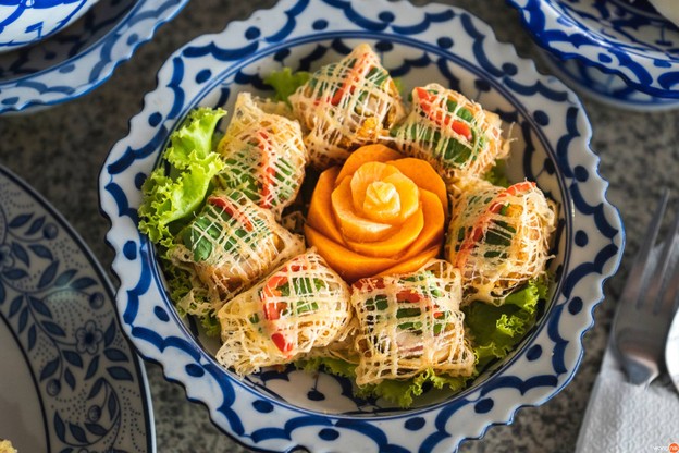 ห้องอาหารเทียบทอง