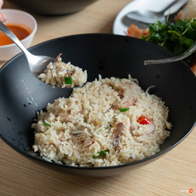 เมนูของร้าน ร้านต้นโอ๊ก  สยามสแควร์