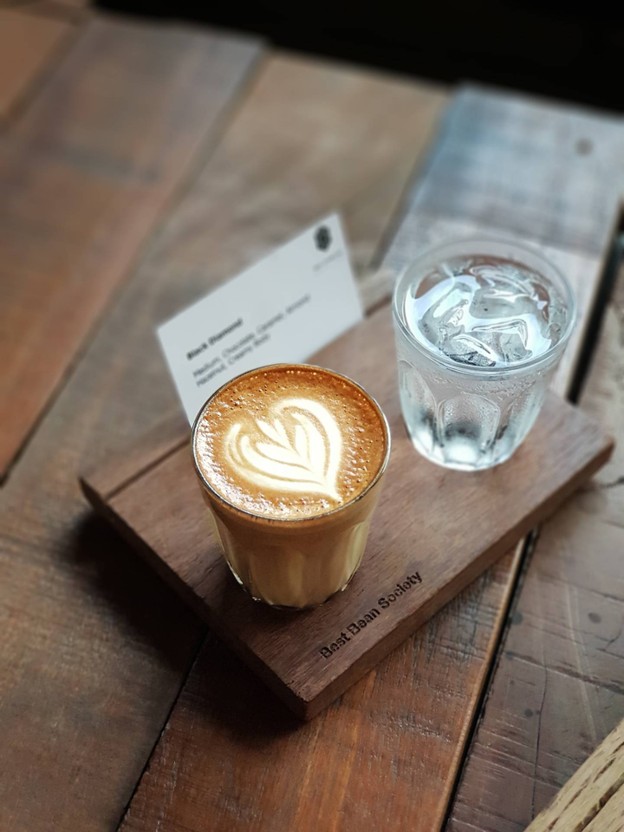 Red Diamond Cafe ลาดพร้าว 71 (เลียบทางด่วนรามอินทรา)