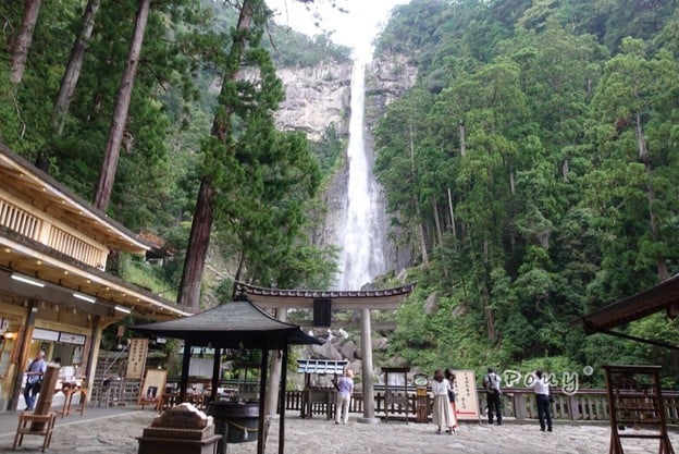 Nachi Waterfall