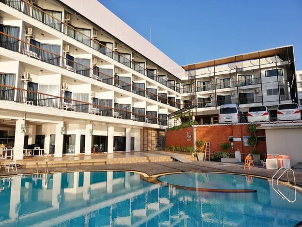 The Loft Seaside Sriracha Hotel