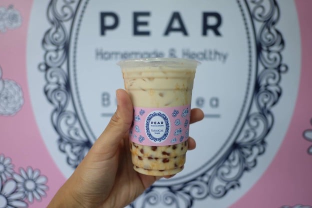 Pear Bubbletea Pick&Go town in town ทาวน์อินทาวน์