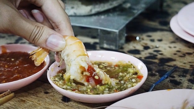 เมนูของร้าน เฉินหลงกุ้งย่าง