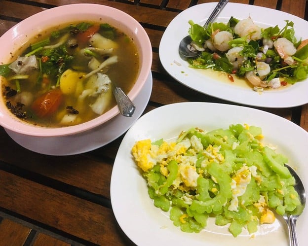 อินทิรา
