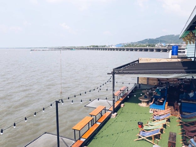 Cafe on สะพาน