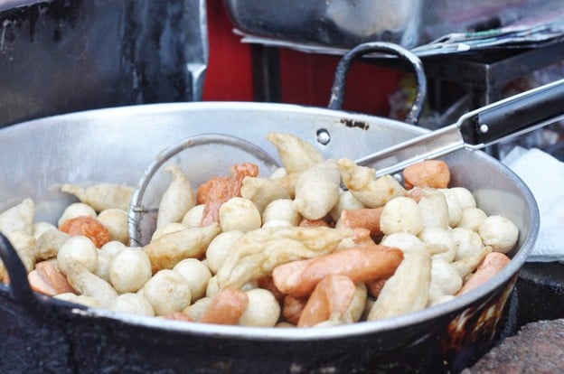 ป้าใหญ่ลูกชิ้นบัตรคิว