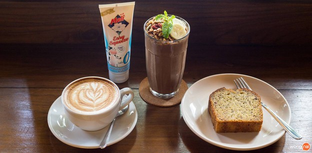 Tiny Cup Café ทองหล่อ