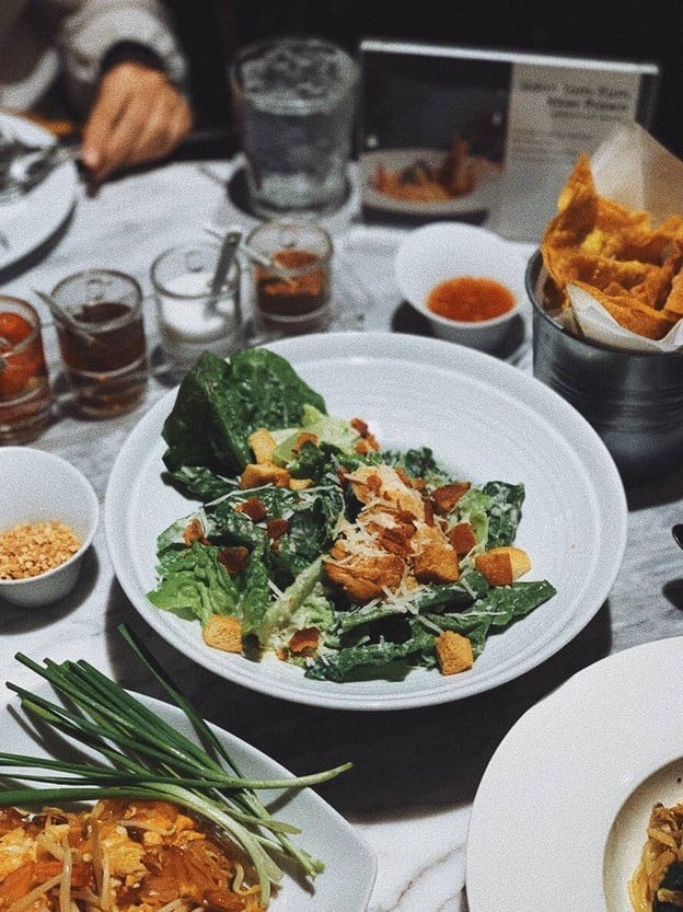 The Hub Cafe and Eatery ไอคอนสยาม