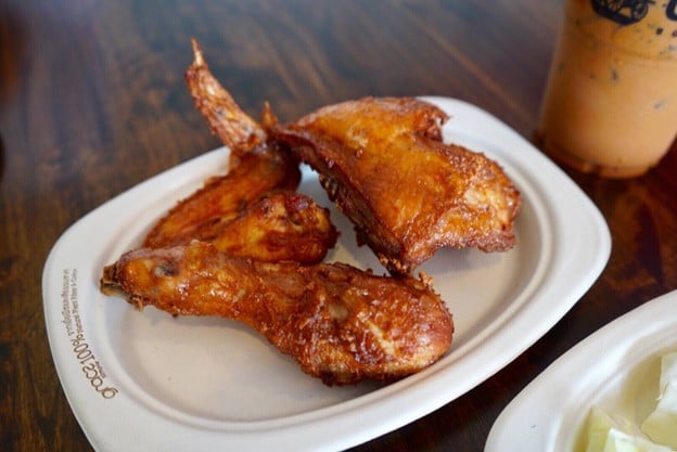 ไก่ทอดเดชา ปตท.ไม้ขาว ภูเก็ต