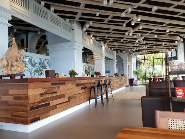 ฟาร์มเฮ้าส์ Farmhouse Restaurant