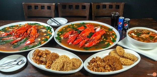 แป๊ะราดหน้า มหาชน นนทบุรี (Nonthaburi)