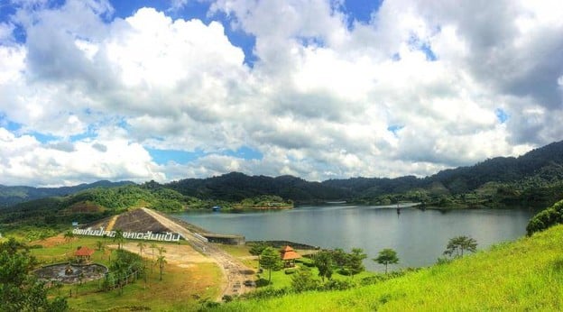 บรรยากาศ อ่างเก็บน้ำหาดส้มแป้น