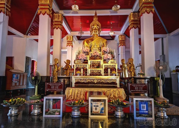 บรรยากาศ วัดพระธาตุเชิงชุมวรวิหาร