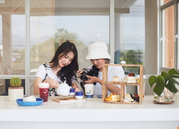 Sourcream Factory the craftsman’s sweet