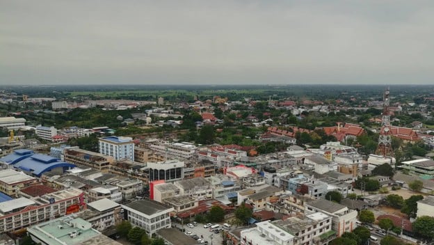 หอคอยบรรหาร-แจ่มใส