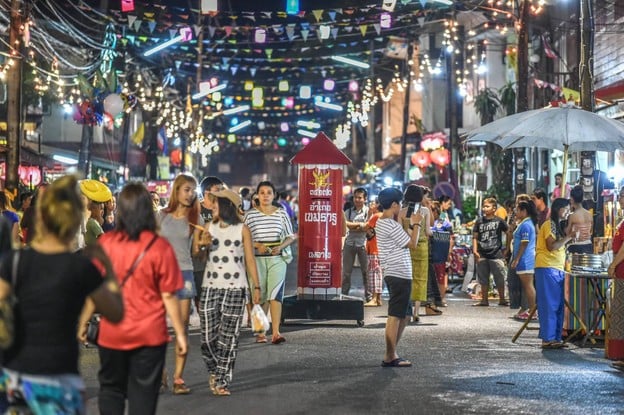 บรรยากาศ ถนนคนเดินเขมราฐ
