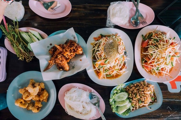 ส้มตำป้าป่อง เจ็ดยอด