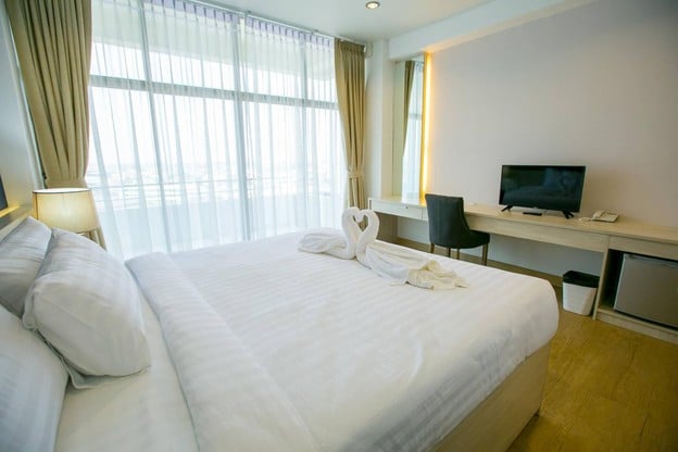 โรงแรมแพร่นครา