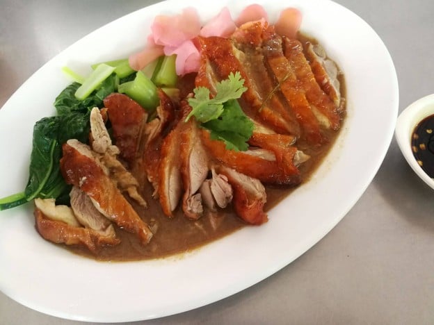 เมนูของร้าน ฮั่งเฮง เป็ดย่าง เป็ดพะโล้ สะพานกรุงเทพ แยกบุคคโล