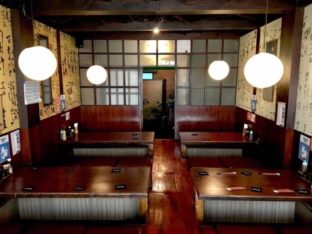 บรรยากาศ Katsushin (かつ真) สุรวงศ์