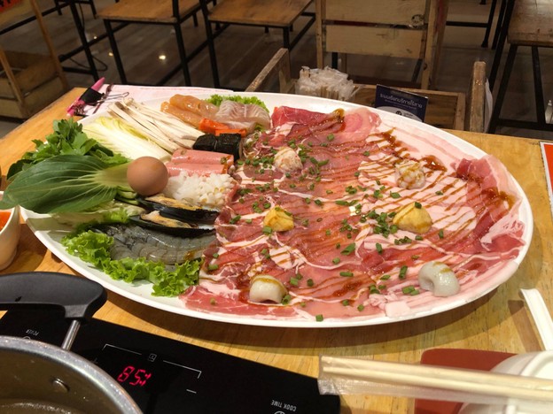 เมนูของร้าน Fluke Shabu & grill  คลอง 2