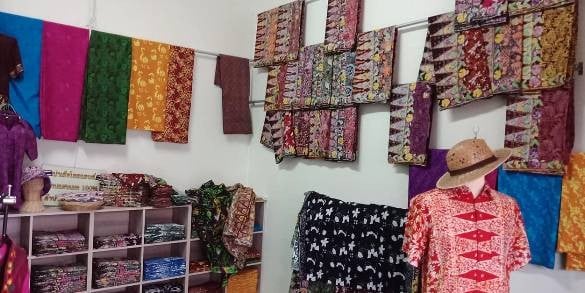 บรรยากาศ ตลาดสันติสุข