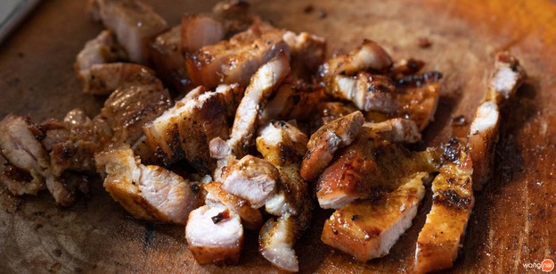 โฟกัส คอหมูย่าง