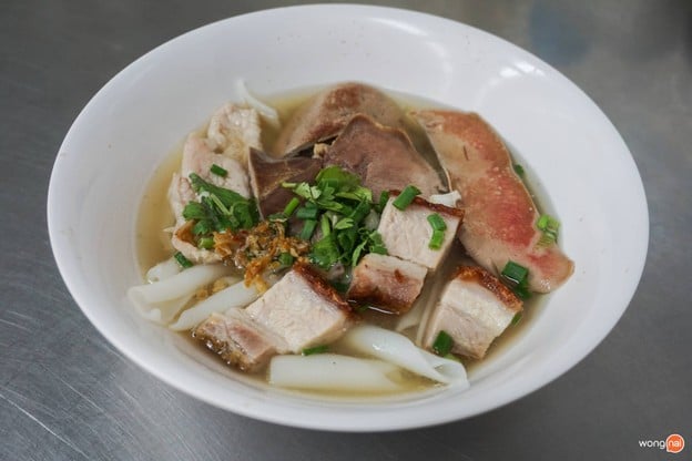 ก๋วยจั๊บนายเอ็ก (Nai Ek Roll Noodle) เยาวราช (primary branch)