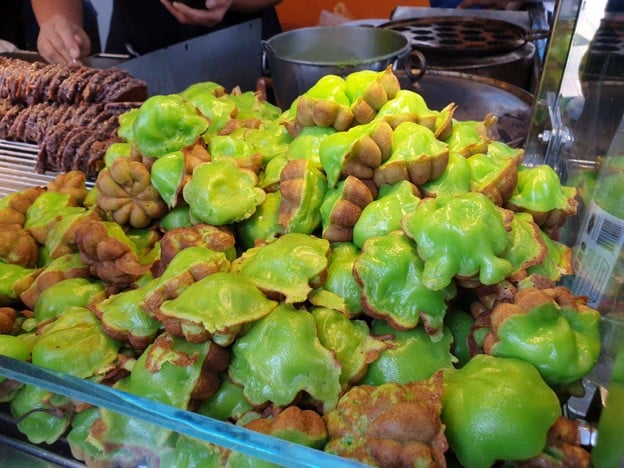 เมนูของร้าน ขนมครกใบเตย สยามสแควร์ซอย 9