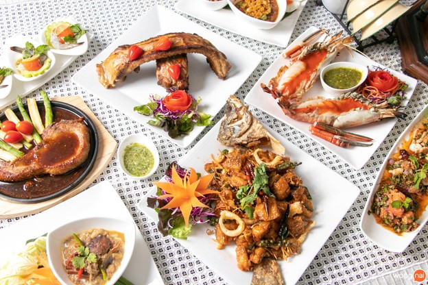 บ้านสวยริมน้ำ ใต้สะพานพระราม4 เข้าซอยวัดบางจากมา 10เมตรอยู่ซ้ายมือ ร้านอยู่ริมน้ำเจ้าพระยา