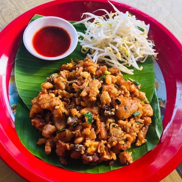 โอวต้่าวถาดสามกอง สามกอง