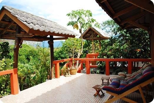 บ้านกลางสวน รีสอร์ท