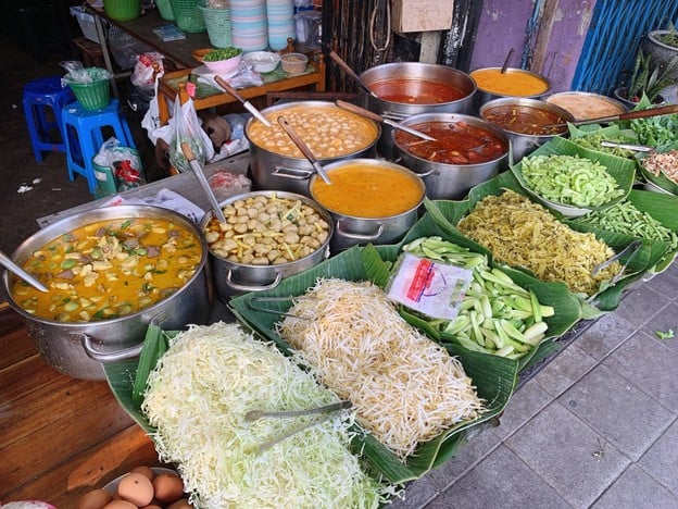 ขนมจีนเจ๊เฉย เพชรบุรี 10