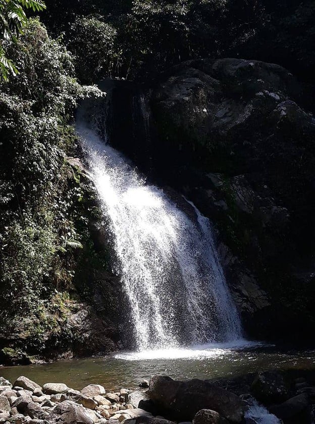 บรรยากาศ น้ำตกตาดฟ้า