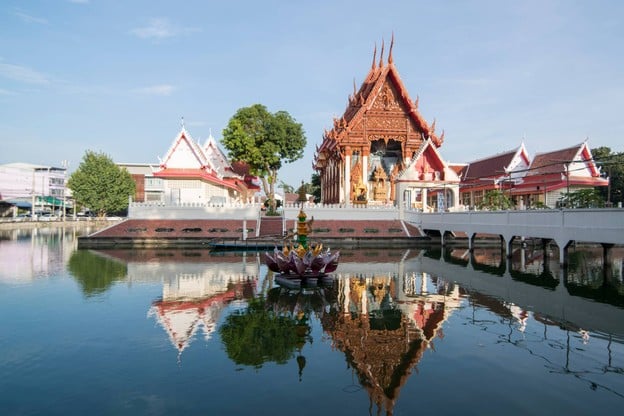 บรรยากาศ วัดพระนารายณ์มหาราชวรวิหาร