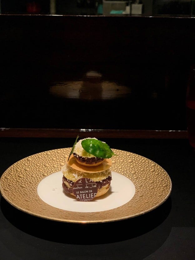 เมนูของร้าน L'Atelier de Joel Robuchon คิวบ์ ไลฟ์สไตล์ รีเทล เซ็นเตอร์