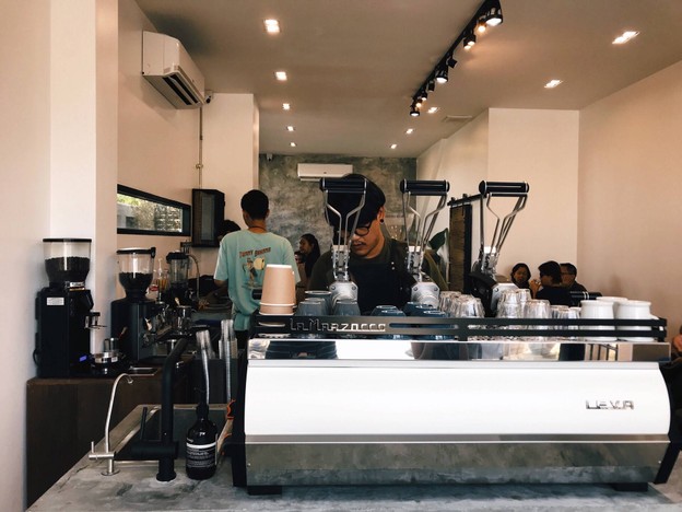 One Two Two Coffee Bar ชลบุรี