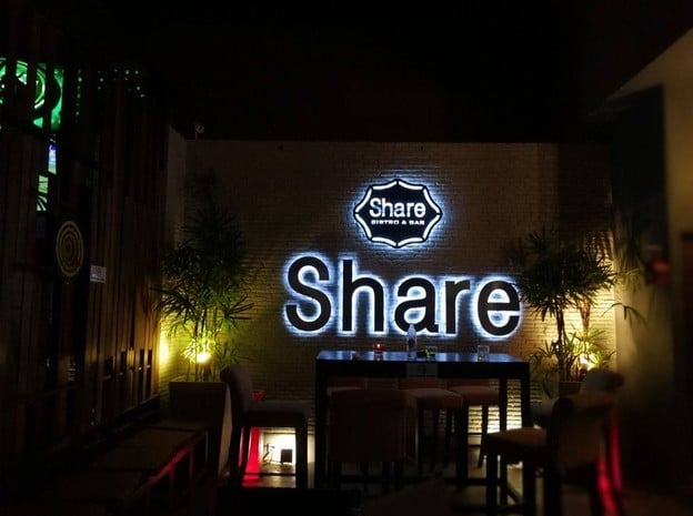 Share Bistro & Bar