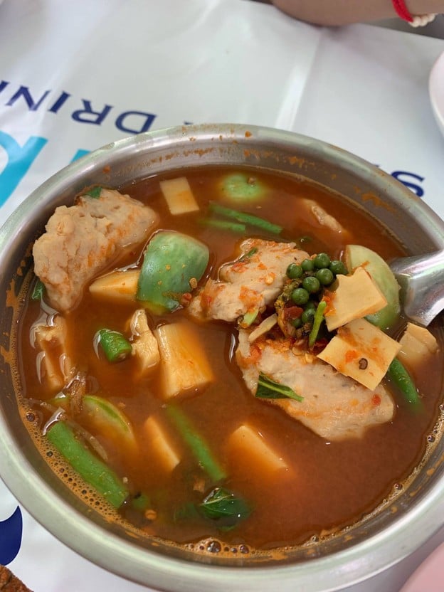 เมนูของร้าน แกงป่าศรีย่าน ดุสิต