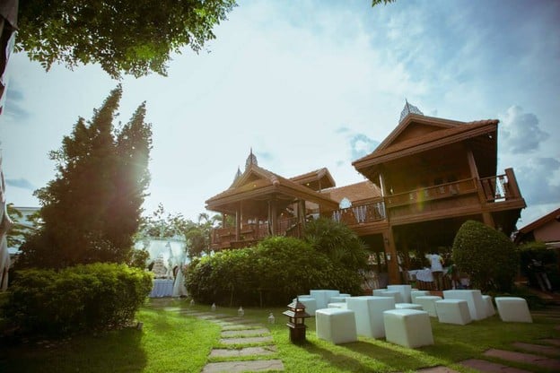 บรรยากาศ เรือนไทยรามอินทรา