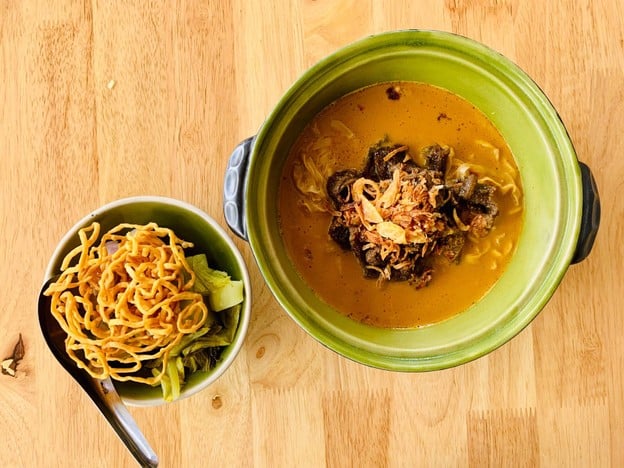 เมนูของร้าน ปากะศิลป์