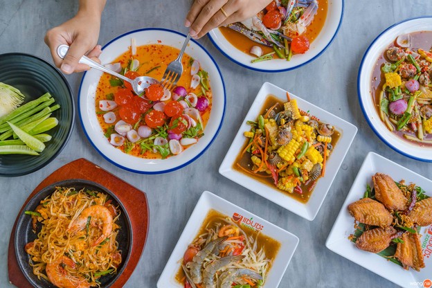 Zaab แซ่บกระทะร้อน