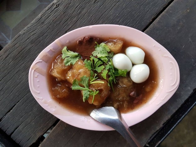 เมนูของร้าน กระเพาะปลานายบ๊วย