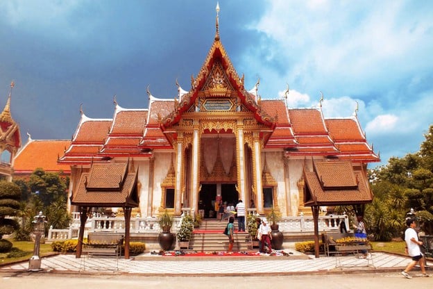 บรรยากาศ วัดฉลอง (วัดไชยธาราราม)
